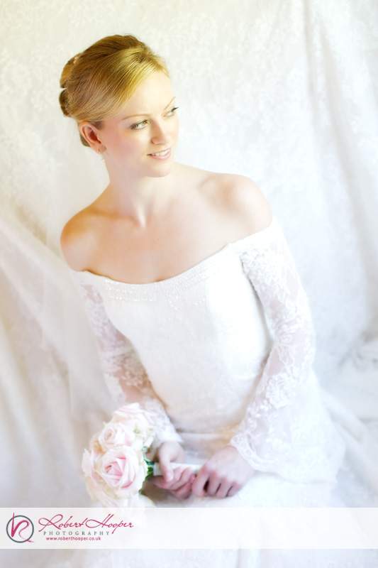 Classic bridal portraiture at Oaks Farm in Surrey 1010-KSCM-0063