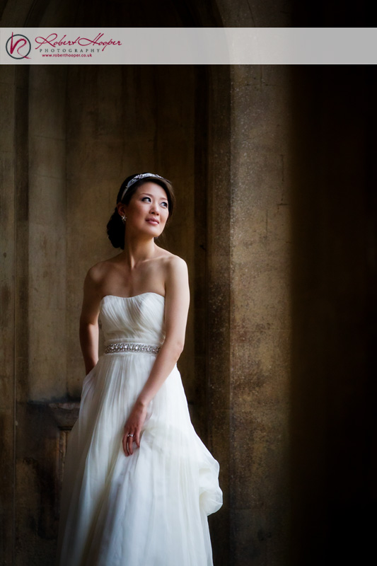Contemporary bridal photography 0511-YZAE-0367