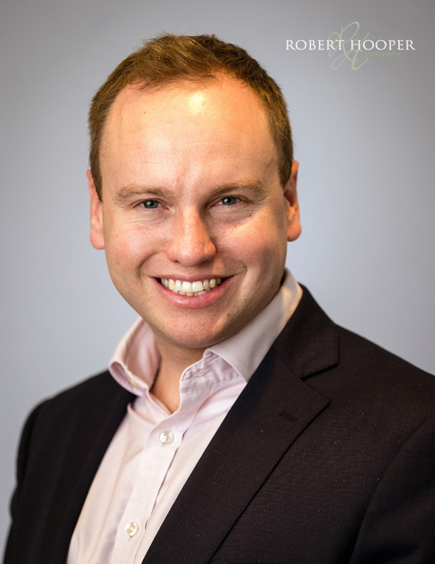 Headshot-photographer-Surrey