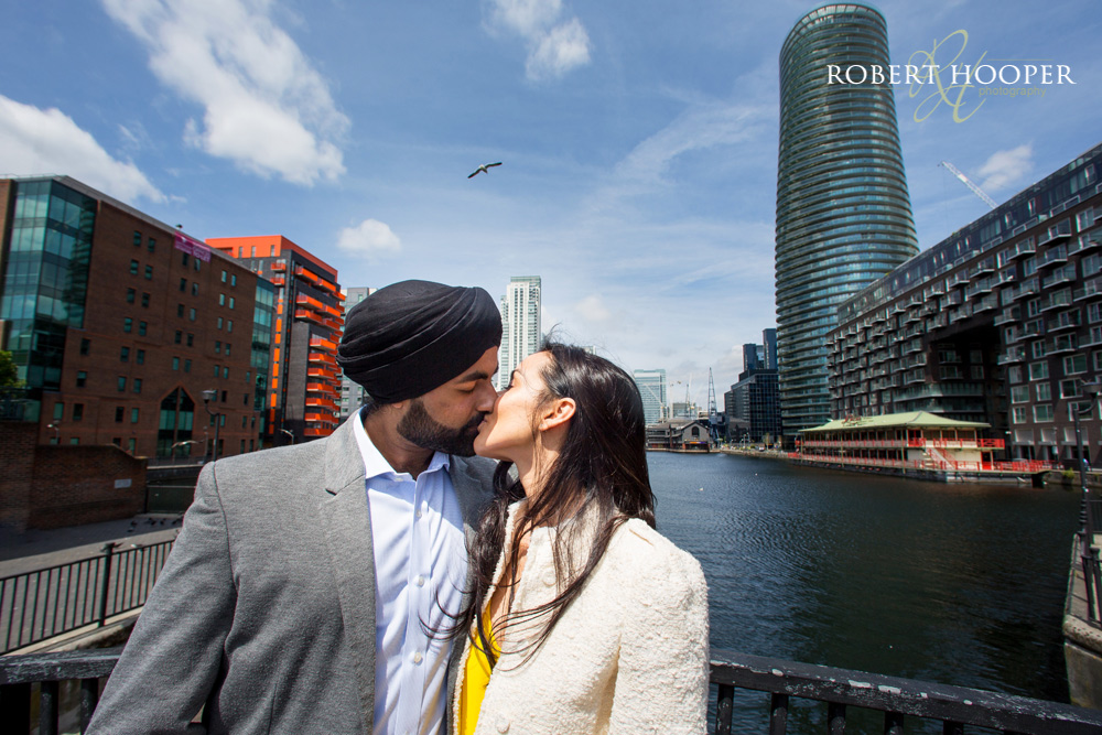 Pre Wedding Photography City of London (10) Malaysian couple pre wedding photography shoot London