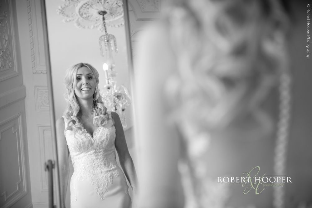 0818-SMLS-0071 copy Modern wedding photography