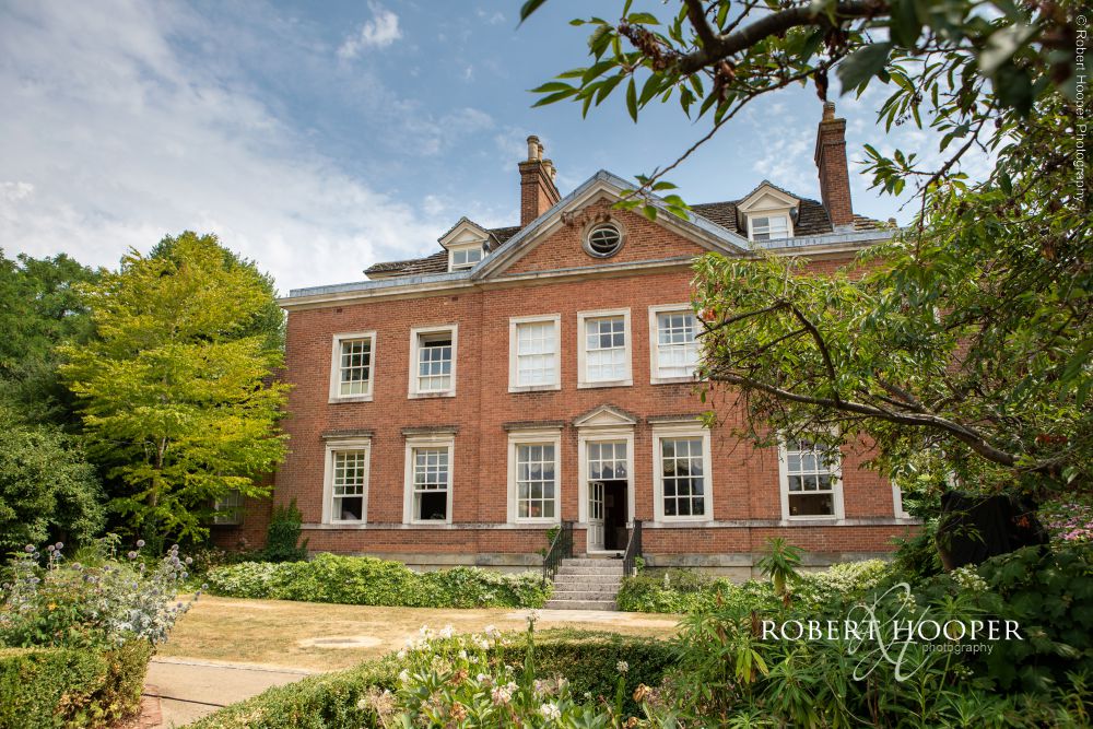 Horsham Registry Office Wedding Photography