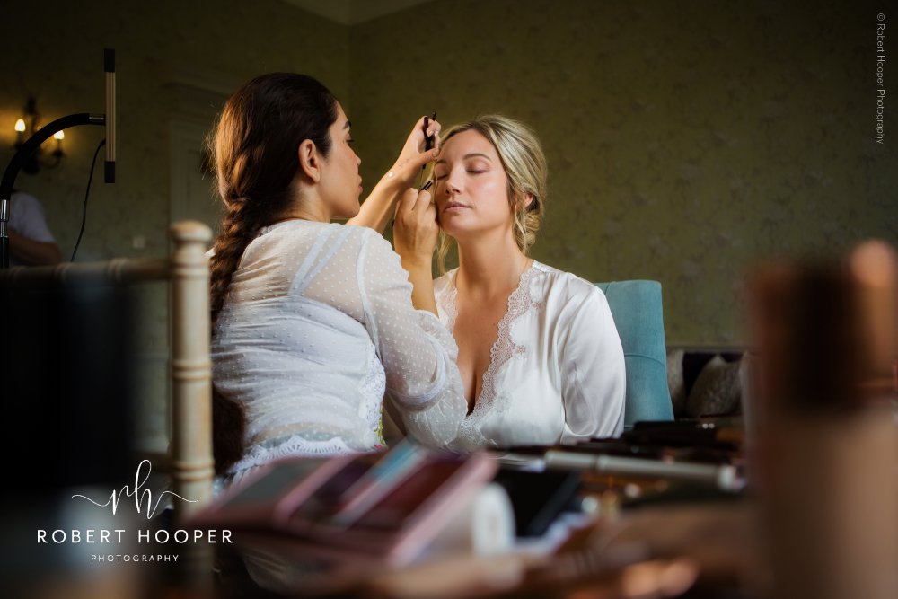 Bridal make-up