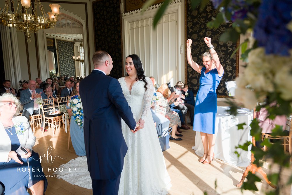 Morden Hall Wedding Photographer (11)