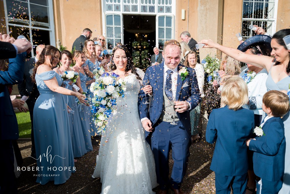 Confetti throwing at wedding
