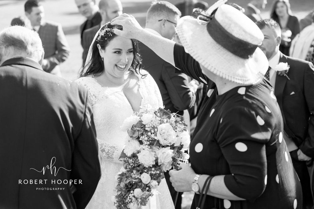 Morden Hall Wedding Photographer (13)