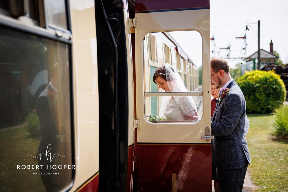 Bluebell-Railway-Wedding-Photography-35
